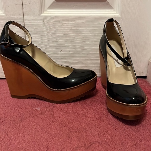 Stella McCartney Shoes - Like new Stella McCartney wedge heels